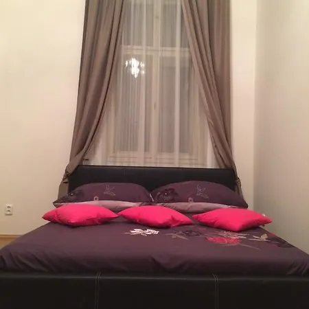 Apartment Grand Terrace